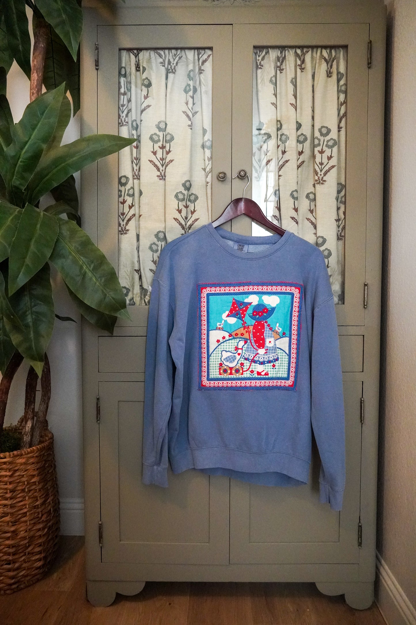 Vintage Farm Girl Kite & Geese Quilted Sweater